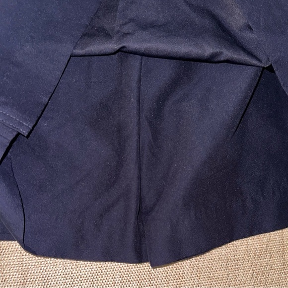 Izod Side Button Close Navy Golf Skort Skirt over Shorts Size 4 - Picture 7 of 10
